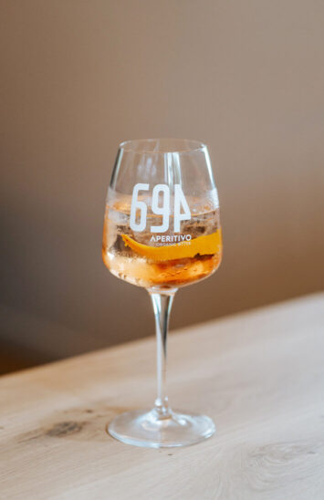 Cocktail 694 bitter avec du champagne